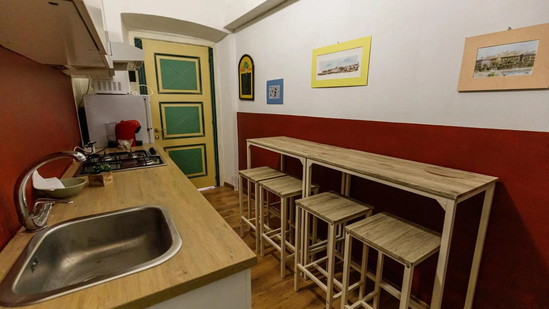 Πανσιόν Onlyrooms III - Real City Center Κάλιαρι