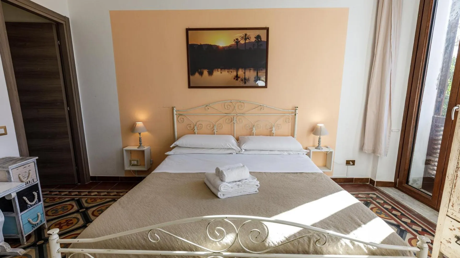Onlyrooms III - Real City Center Κάλιαρι Ιταλία