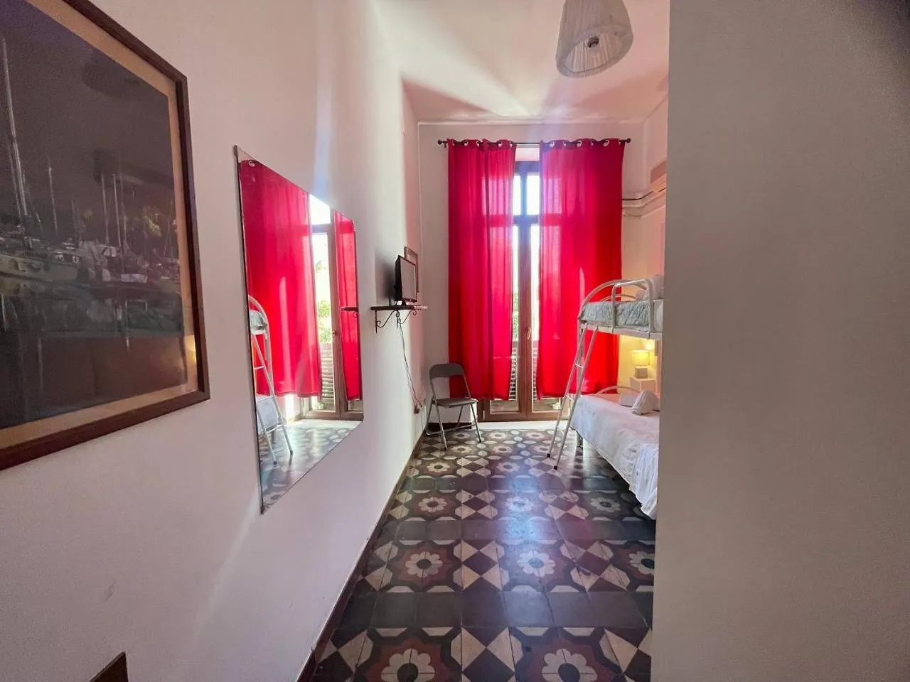 Πανσιόν Onlyrooms III - Real City Center Κάλιαρι